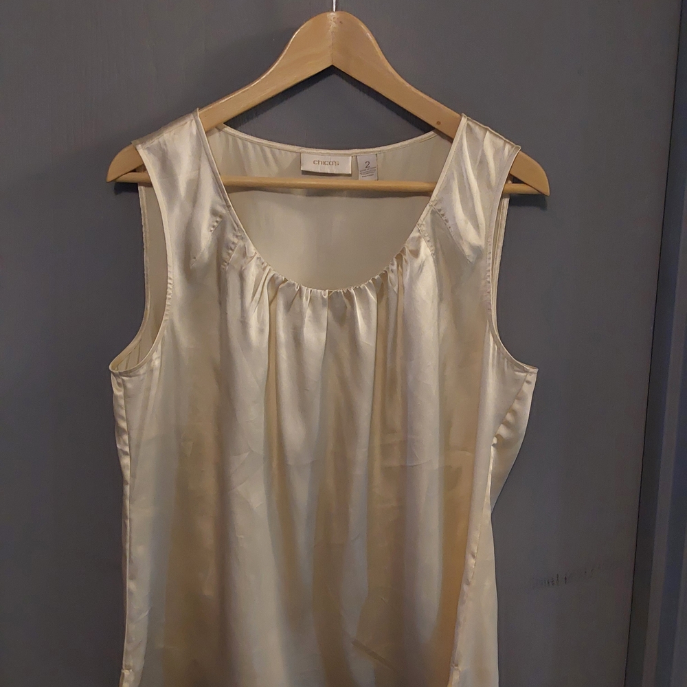 Chico's Cream Sleeveless Top